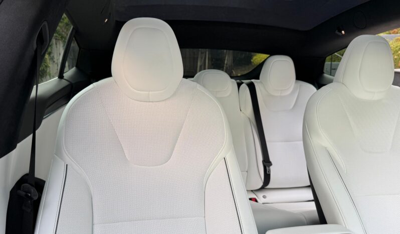 								2023 Tesla Model S Plaid full									