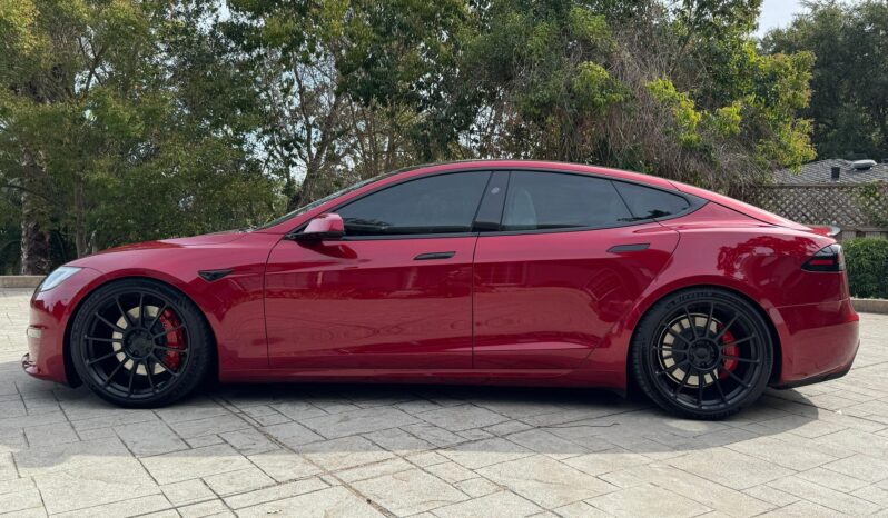 								2023 Tesla Model S Plaid full									
