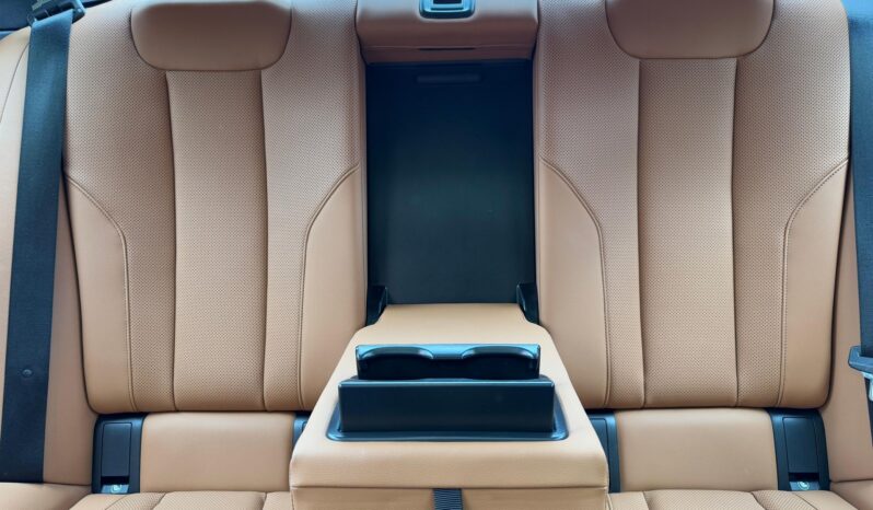 								2022 BMW 230i Coupe full									