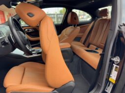 2022 BMW 230i Coupe full