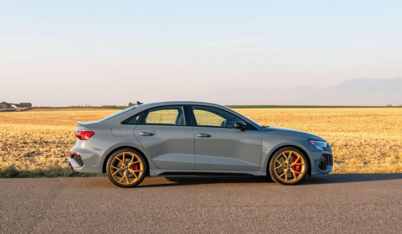 								2024 Audi RS3 full									