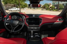 										2023 Maserati Ghibli Modena Q4 full									