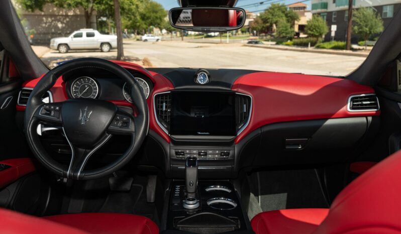 								2023 Maserati Ghibli Modena Q4 full									