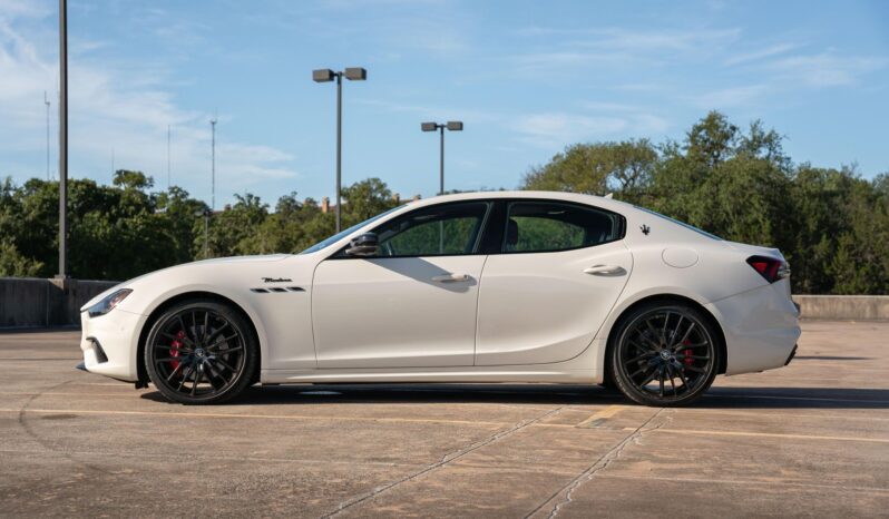 								2023 Maserati Ghibli Modena Q4 full									