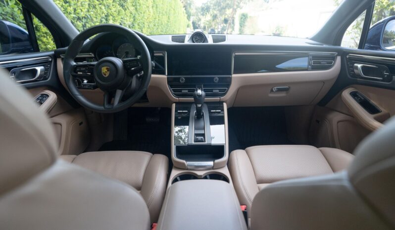 								2022 Porsche Macan S full									