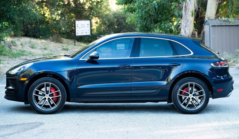 								2022 Porsche Macan S full									