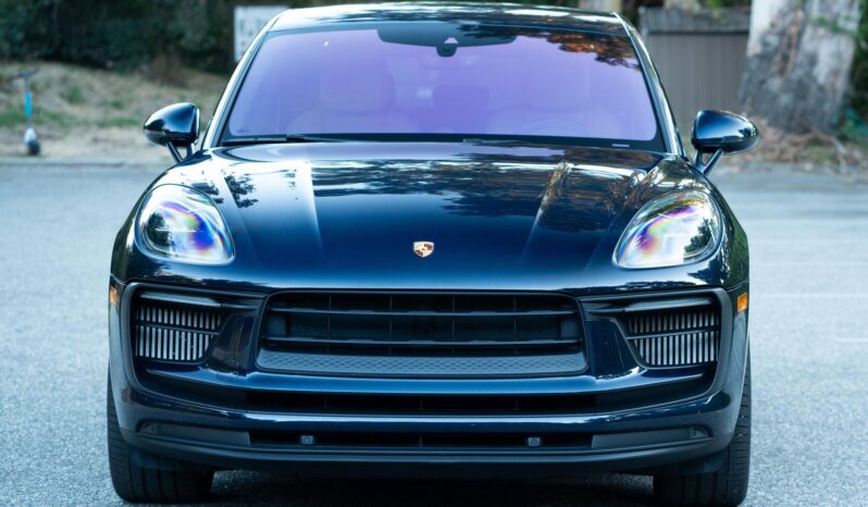 								2022 Porsche Macan S full									