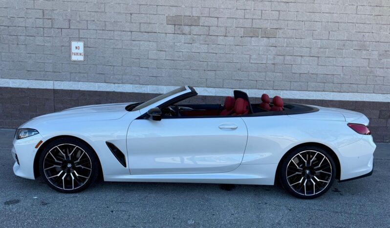 								2023 BMW M850i xDrive Convertible full									