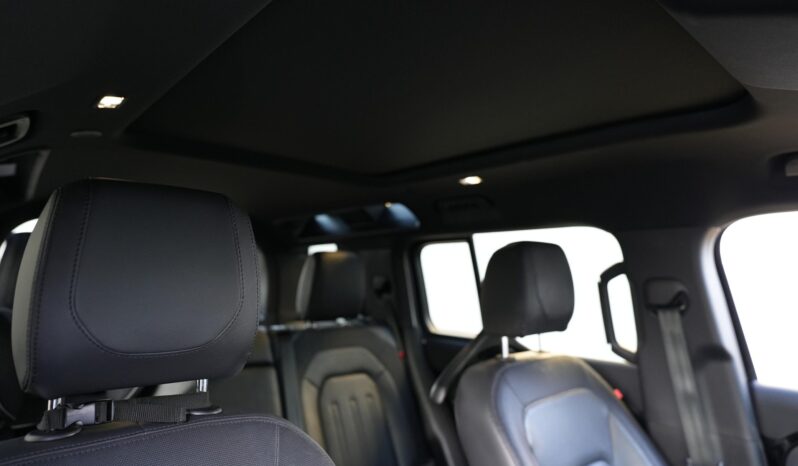 								2022 Land Rover Defender 110 Trophy Edition full									