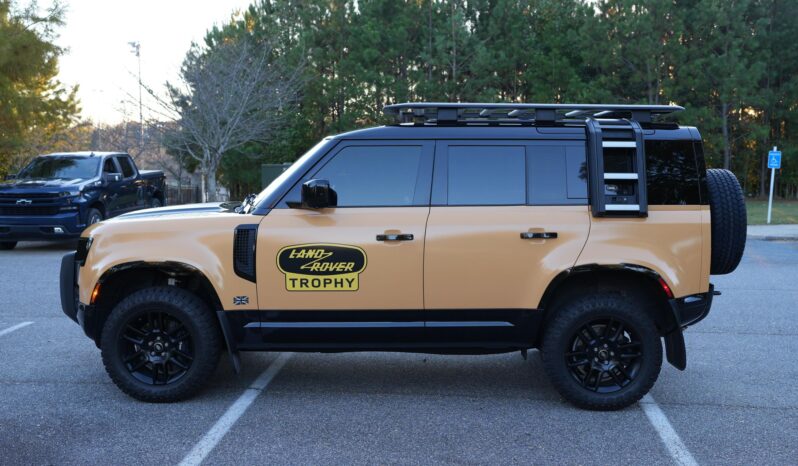								2022 Land Rover Defender 110 Trophy Edition full									