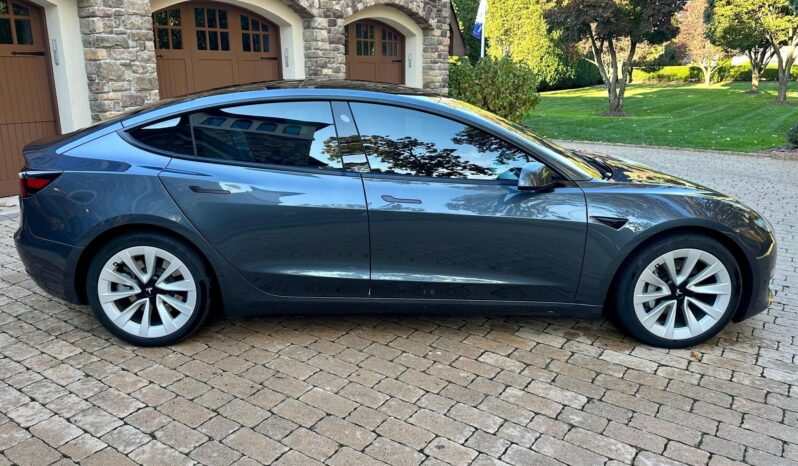 								2023 Tesla Model 3 RWD full									