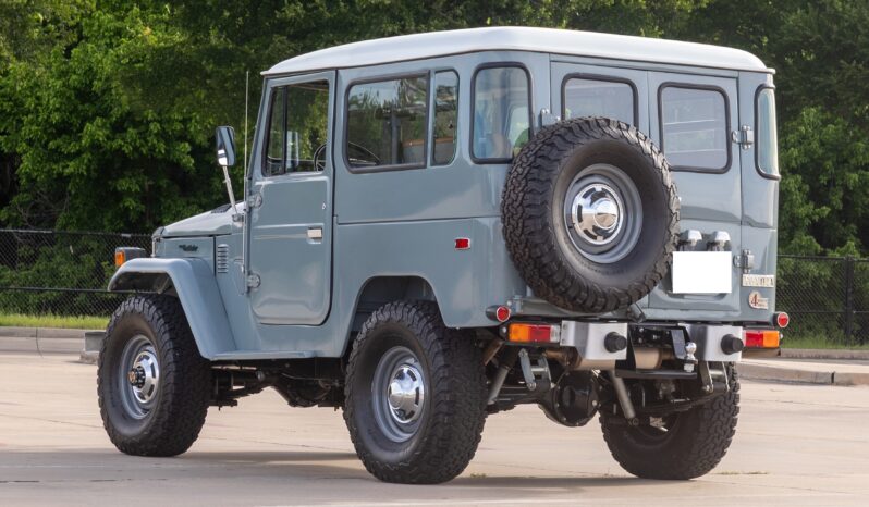 								1976 Toyota Land Cruiser FJ40 5-Speed full									