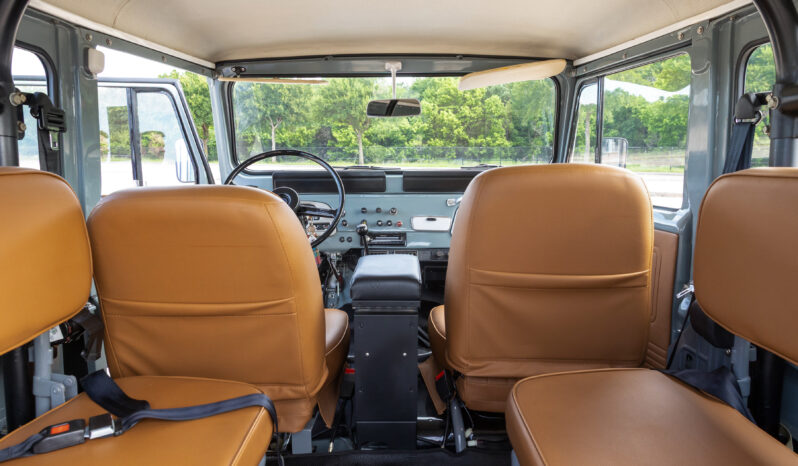 								1976 Toyota Land Cruiser FJ40 5-Speed full									