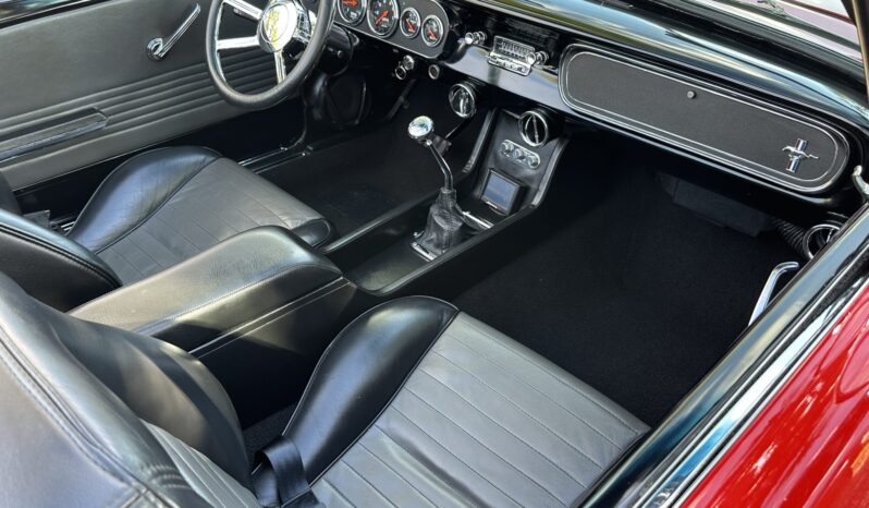 								1966 Ford Mustang Convertible full									