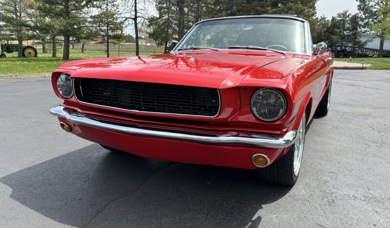 								1966 Ford Mustang Convertible full									
