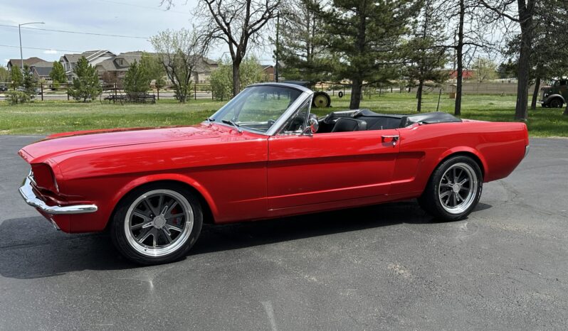 								1966 Ford Mustang Convertible full									
