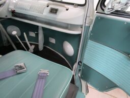 1966 Volkswagen Type 2 Microbus 21-Window full