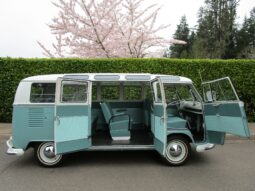 1966 Volkswagen Type 2 Microbus 21-Window full