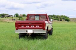 1979 Ford F-350 Custom 4×4 4-Speed