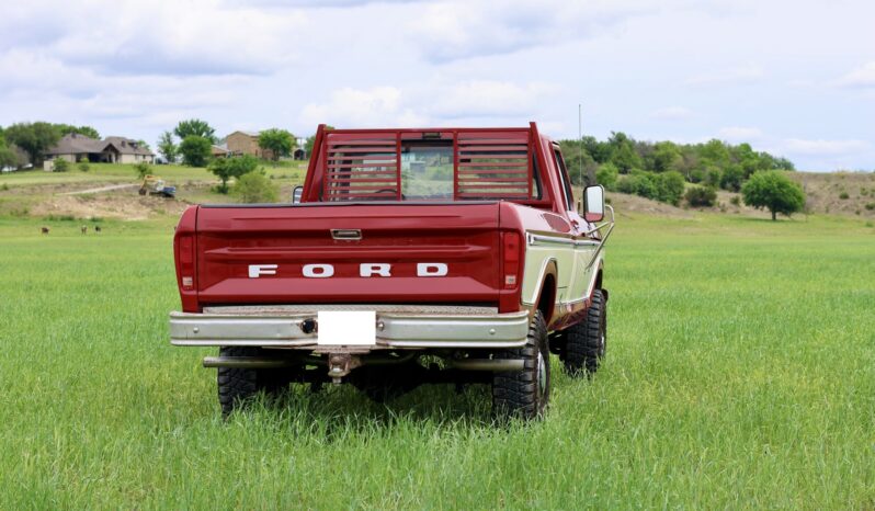 								1979 Ford F-350 Custom 4×4 4-Speed full									