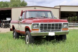 1979 Ford F-350 Custom 4×4 4-Speed