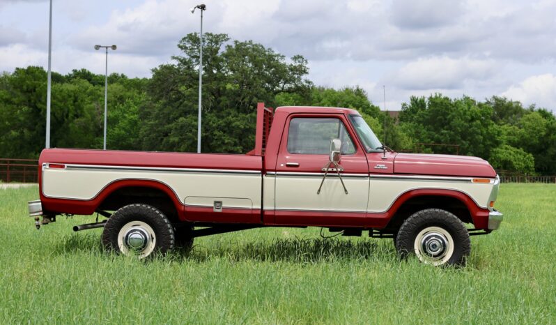 								1979 Ford F-350 Custom 4×4 4-Speed full									