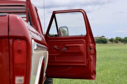 										1979 Ford F-350 Custom 4×4 4-Speed full									