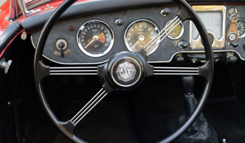 								1962 MG MGA 1600 Mk II Roadster 5-Speed full									