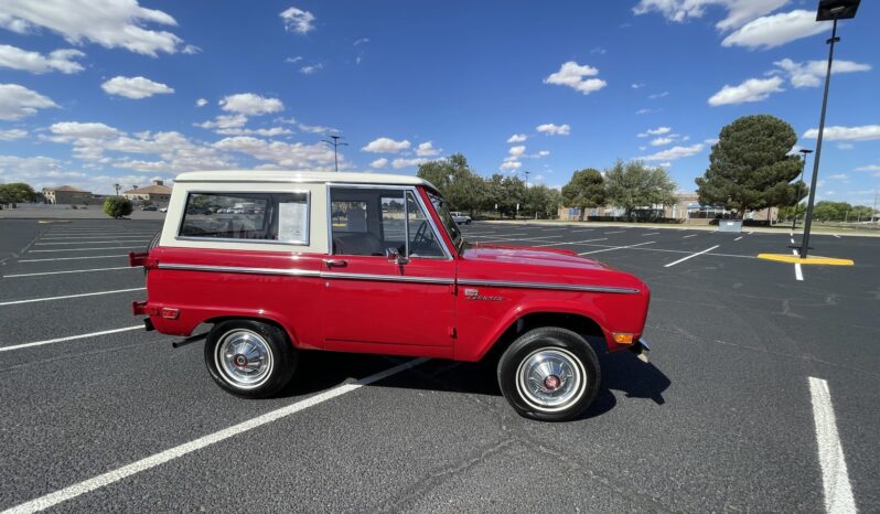								1969 Ford Bronco Sport 3-Speed full									