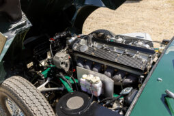 										1969 Jaguar E-Type Series II Roadster full									