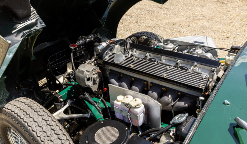 								1969 Jaguar E-Type Series II Roadster full									