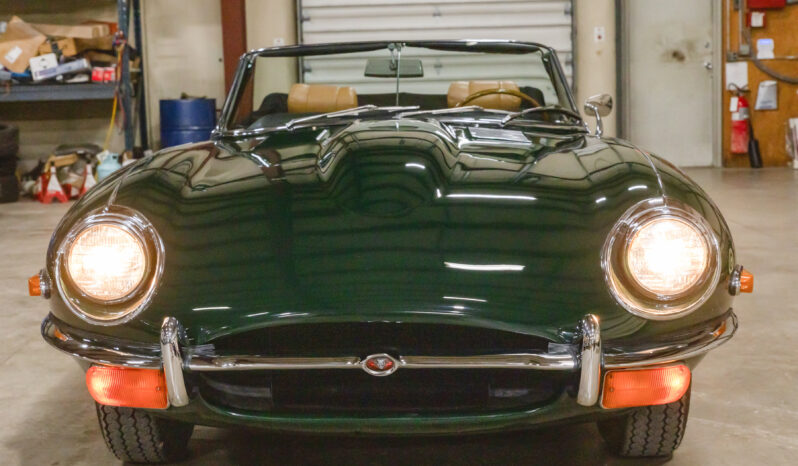 								1969 Jaguar E-Type Series II Roadster full									