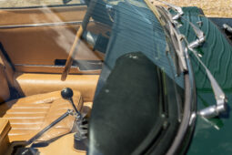 										1969 Jaguar E-Type Series II Roadster full									