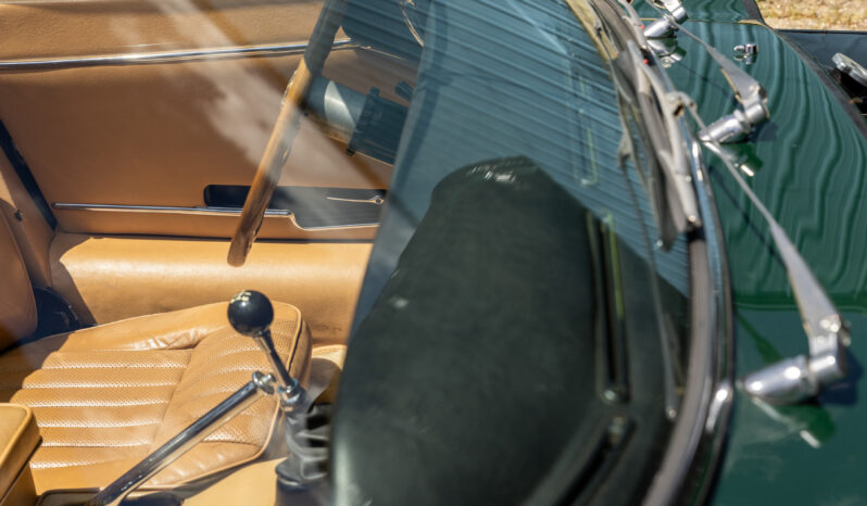								1969 Jaguar E-Type Series II Roadster full									