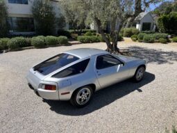 										1979 Porsche 928 5-Speed full									
