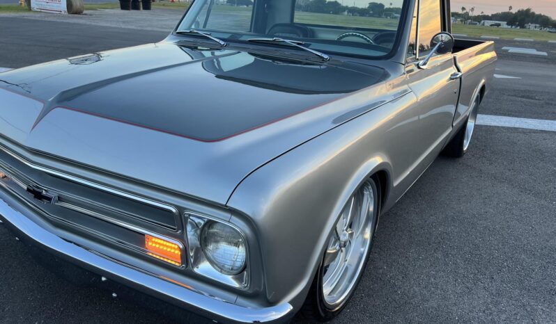 								1967 Chevrolet C10 Pickup full									