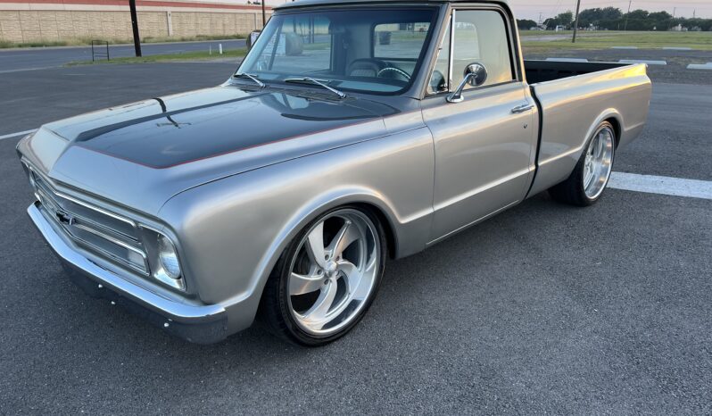 								1967 Chevrolet C10 Pickup full									