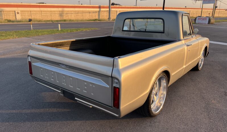 								1967 Chevrolet C10 Pickup full									