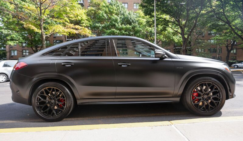								2022 Mercedes-AMG GLE53 Coupe full									