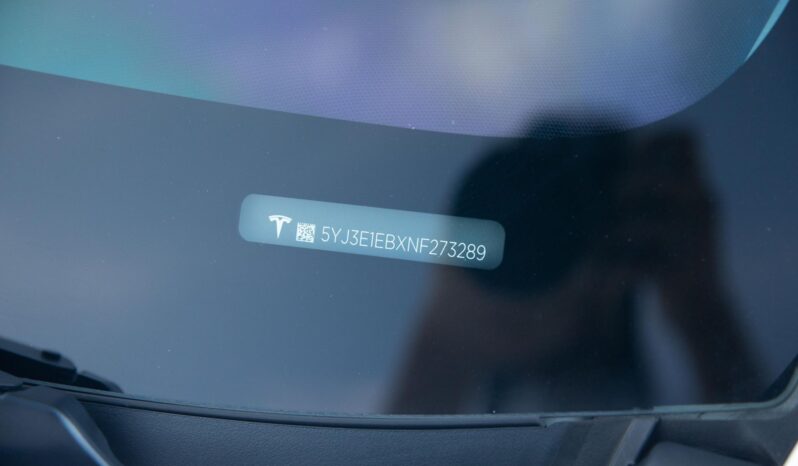 								2022 Tesla Model 3 Long Range AWD full									