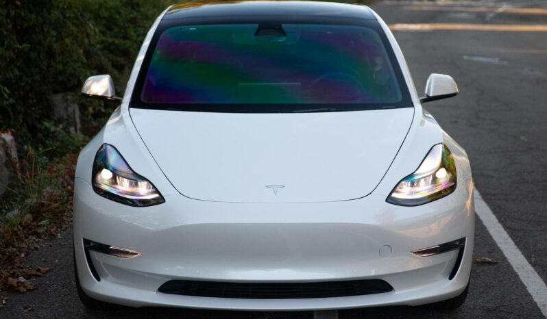 								2022 Tesla Model 3 Long Range AWD full									