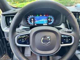 										2022 Volvo XC60 T8 R-Design Extended Range full									