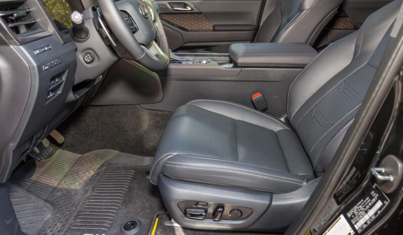 								2024 Lexus GX 550 Luxury+ full									