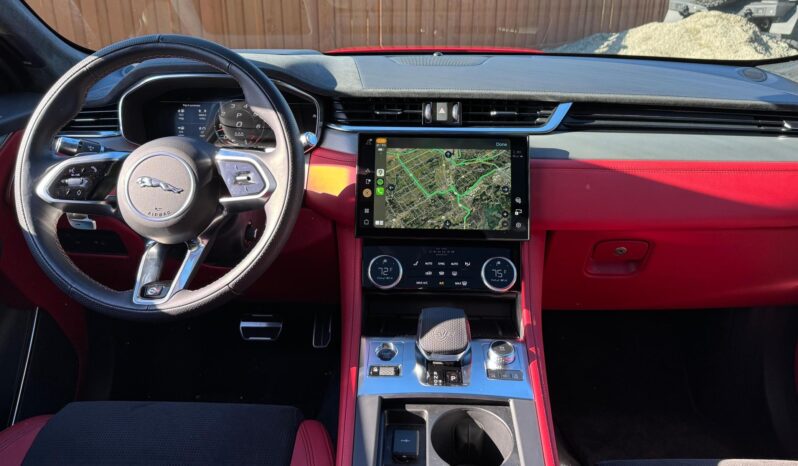 								2022 Jaguar F-Pace SVR full									