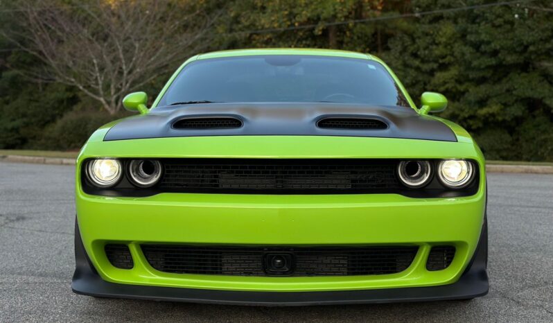 								2023 Dodge Challenger SRT Hellcat Jailbreak full									
