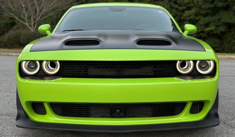 								2023 Dodge Challenger SRT Hellcat Jailbreak full									