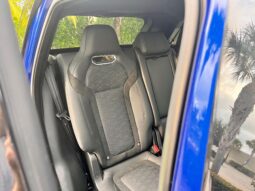 										2022 Range Rover Sport SVR Carbon Edition full									