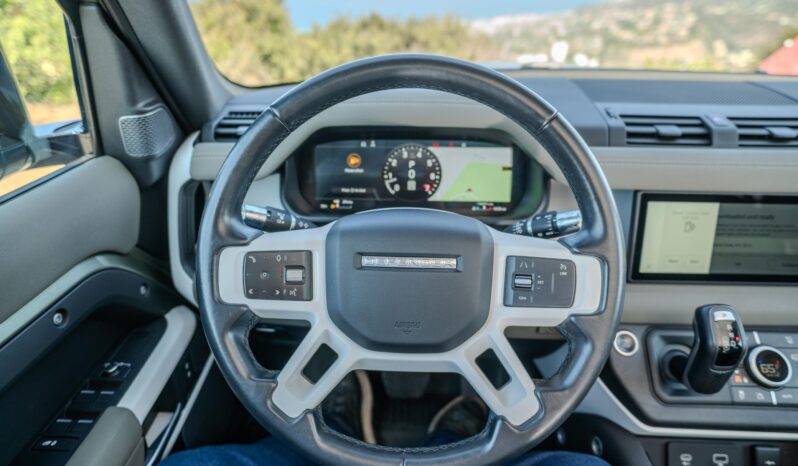 								2022 Land Rover Defender 110 S full									
