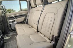 										2022 Land Rover Defender 110 S full									