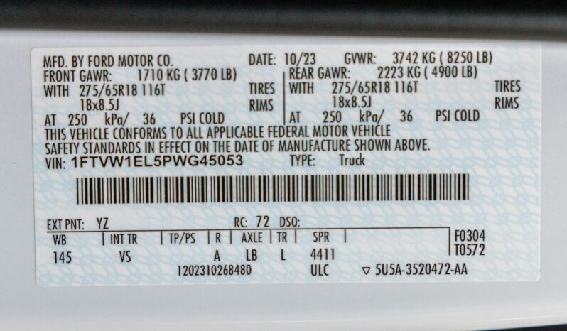 								2023 Ford F-150 Lightning full									